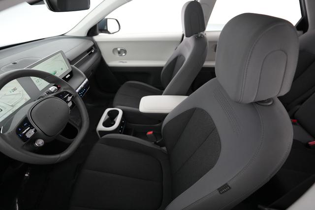 2024 Hyundai IONIQ 5 — photo 3 of 21