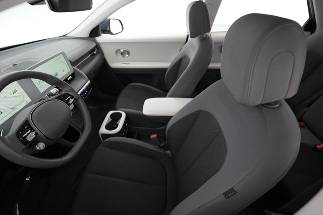 2024 Hyundai IONIQ 5 — photo 3 of 21