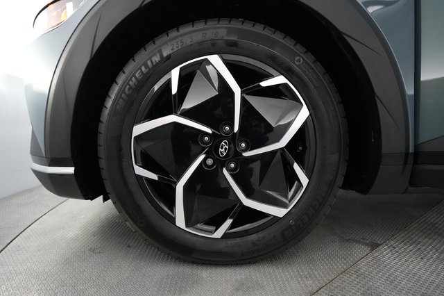 2024 Hyundai IONIQ 5 — photo 15 of 21