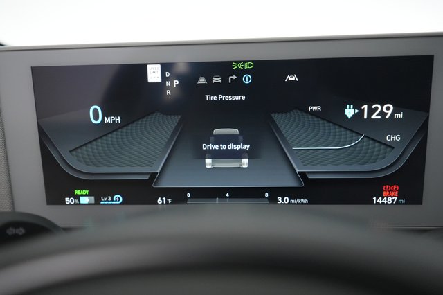 2024 Hyundai IONIQ 5 — photo 5 of 22