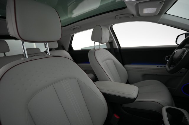 2024 Hyundai IONIQ 5 — photo 19 of 22