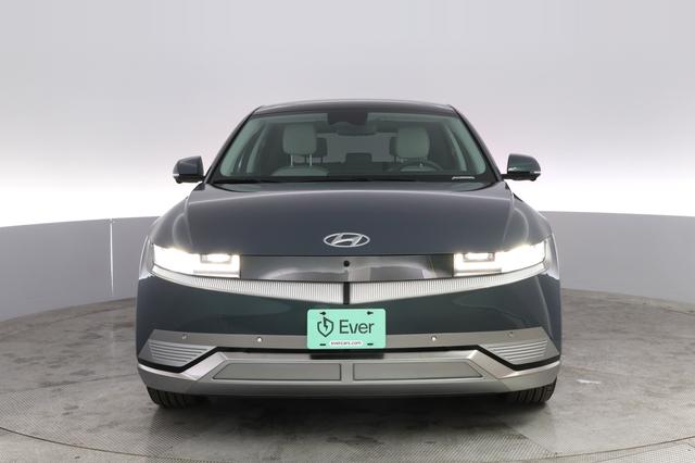 2024 Hyundai IONIQ 5 — photo 9 of 22