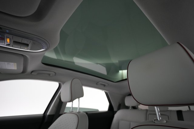 2024 Hyundai IONIQ 5 — photo 20 of 22