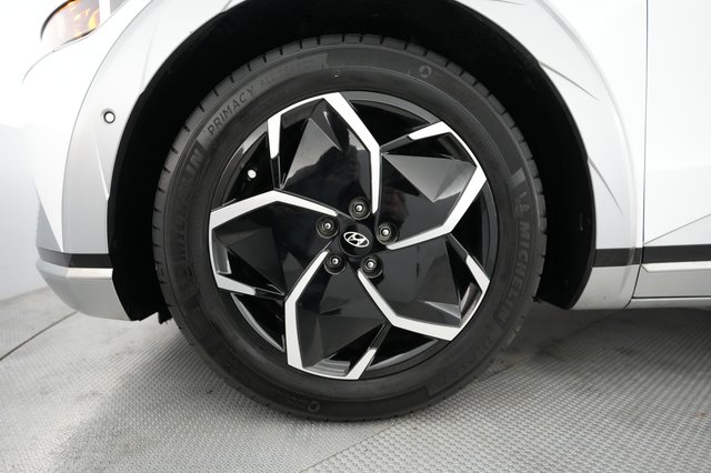 2024 Hyundai IONIQ 5 — photo 7 of 20