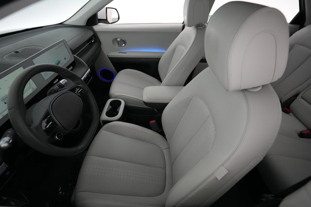 2024 Hyundai IONIQ 5 — photo 3 of 20