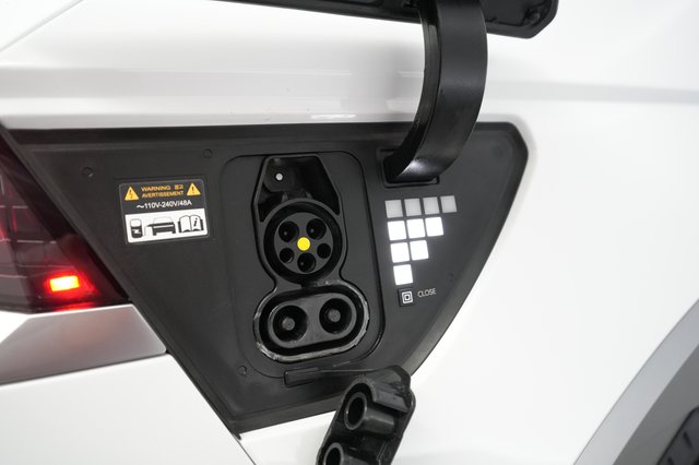 2024 Hyundai IONIQ 5 — photo 8 of 20