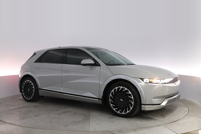 2024 Hyundai IONIQ 5 — photo 11 of 20