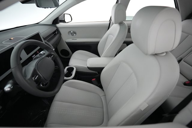 2024 Hyundai IONIQ 5 — photo 3 of 20