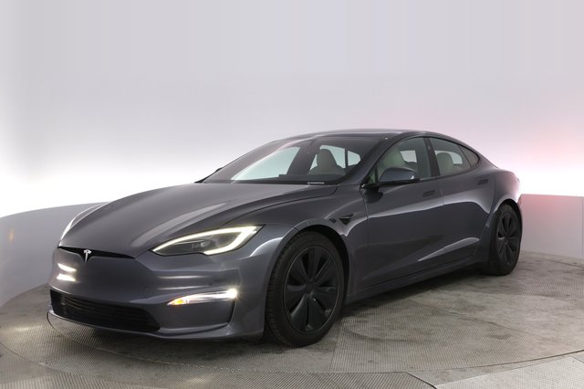 2023 Tesla Model S — VIN 5YJSA1E53PF500696