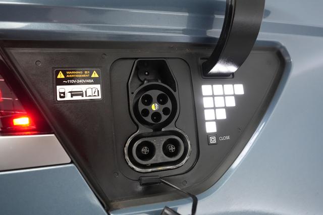 2023 Hyundai IONIQ 5 — photo 8 of 22