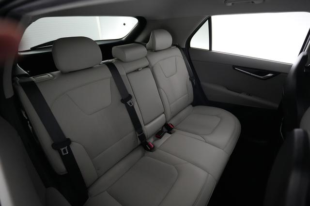 2023 Kia Niro EV — photo 4 of 21