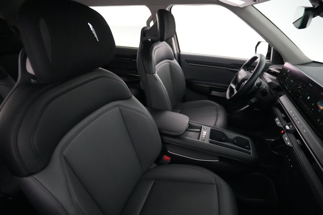 2024 Kia EV9 — photo 19 of 22