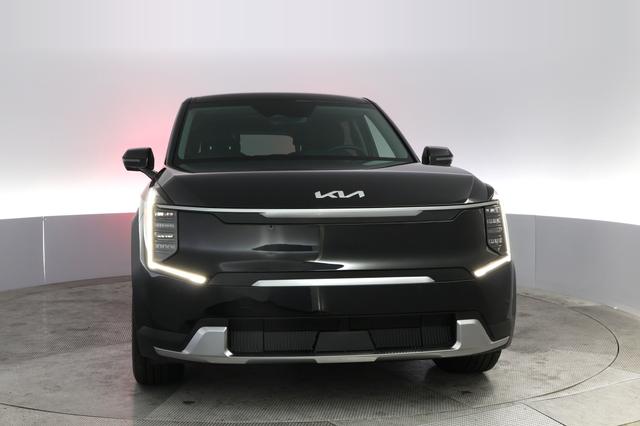 2024 Kia EV9 — photo 9 of 22