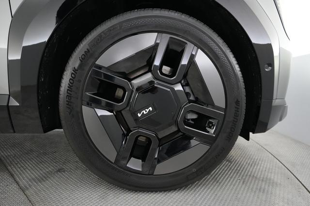 2024 Kia EV9 — photo 7 of 24