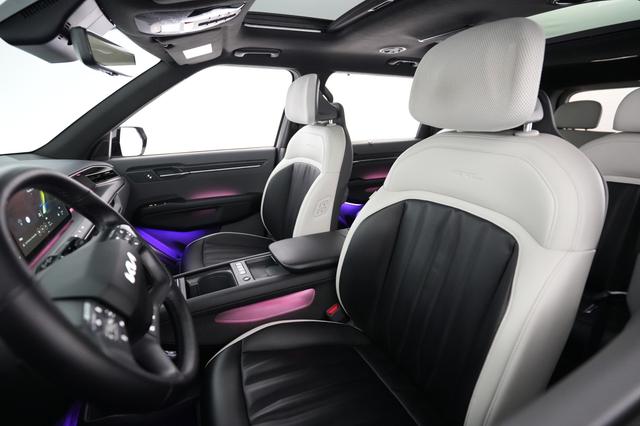 2024 Kia EV9 — photo 3 of 24