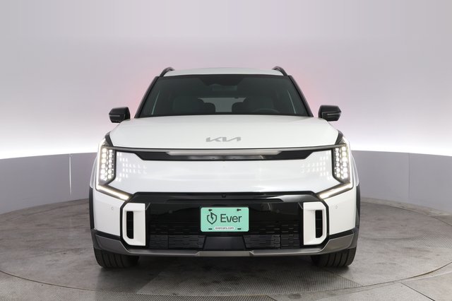 2024 Kia EV9 — photo 9 of 21