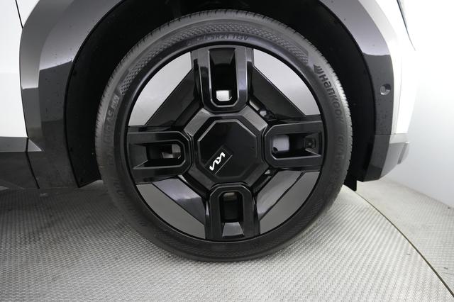 2024 Kia EV9 — photo 7 of 21