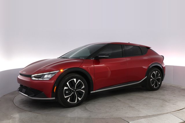 2024 Kia EV6 — photo 14 of 24