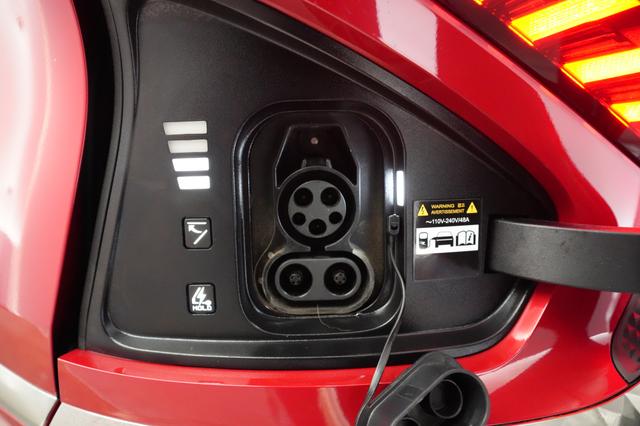 2024 Kia EV6 — photo 8 of 24