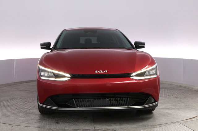 2024 Kia EV6 — photo 9 of 24