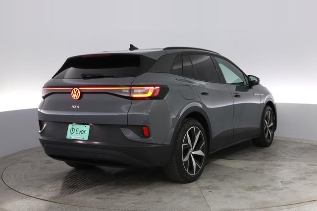 2023 Volkswagen ID.4 — photo 2 of 23