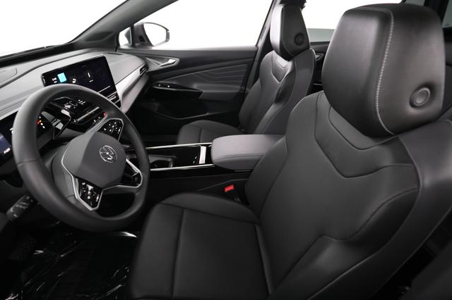 2023 Volkswagen ID.4 — photo 3 of 23