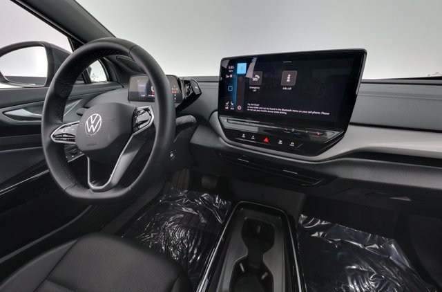 2023 Volkswagen ID.4 — photo 20 of 23