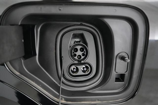 2024 Acura ZDX — photo 8 of 20