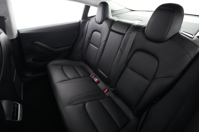 2019 Tesla Model 3 — photo 19 of 26