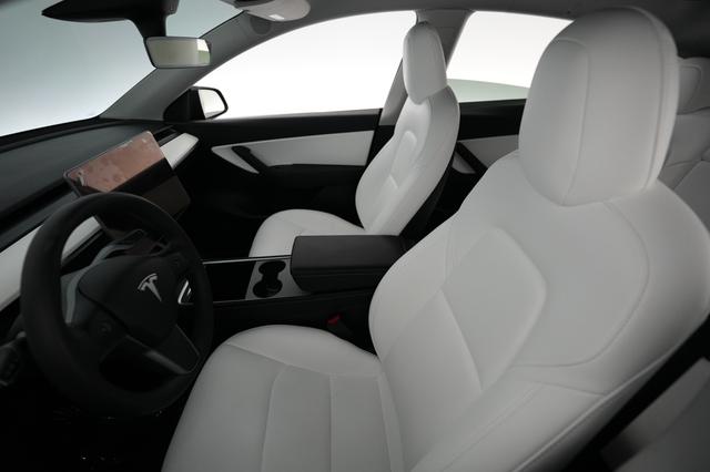 2022 Tesla Model Y — photo 3 of 21