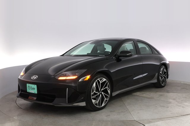 2024 Hyundai IONIQ 6 — VIN KMHM54AA2RA061418