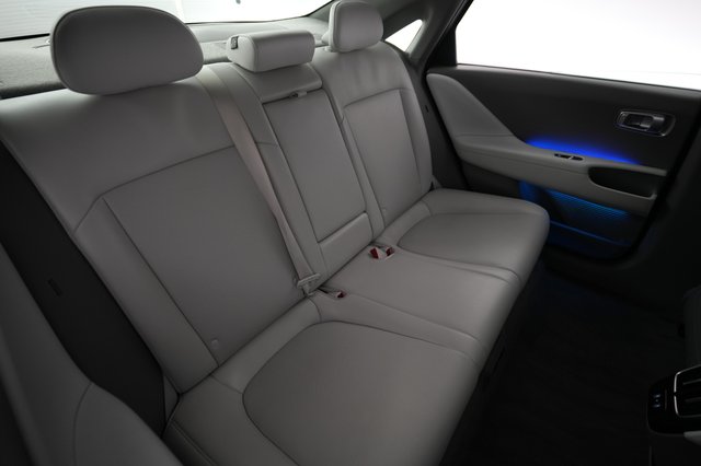 2024 Hyundai IONIQ 6 — photo 4 of 22