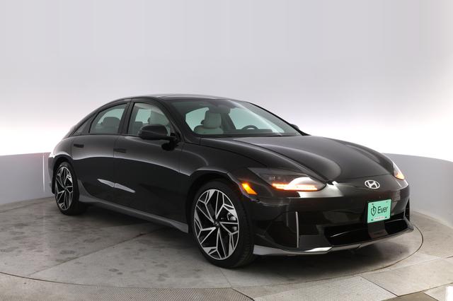 2024 Hyundai IONIQ 6 — photo 10 of 22