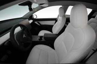 2021 Tesla Model Y — photo 3 of 24