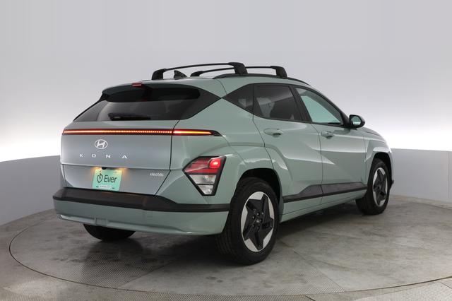 2024 Hyundai Kona Electric — photo 2 of 20