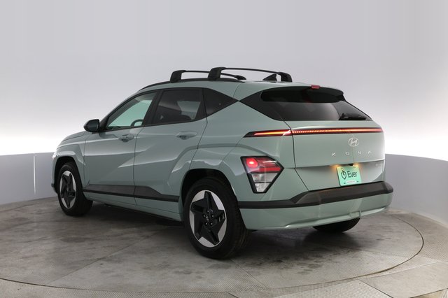 2024 Hyundai Kona Electric — photo 13 of 20