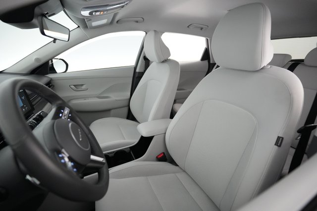 2024 Hyundai Kona Electric — photo 3 of 21