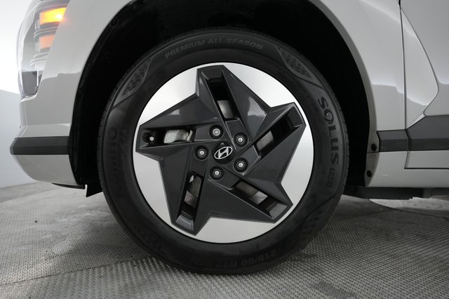 2024 Hyundai Kona Electric — photo 15 of 21