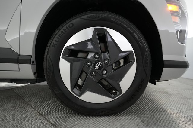 2024 Hyundai Kona Electric — photo 7 of 21