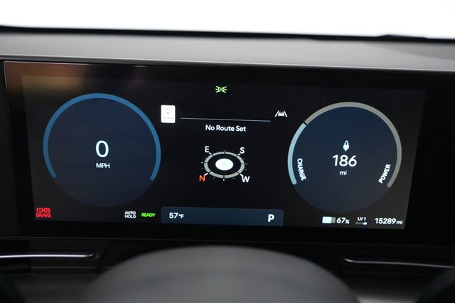 2024 Hyundai Kona Electric — photo 5 of 21