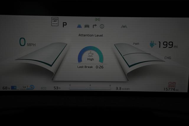 2024 Kia EV6 — photo 5 of 21
