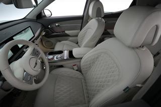 2023 Genesis GV60 — photo 3 of 20