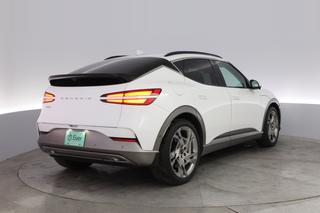 2023 Genesis GV60 — photo 2 of 20