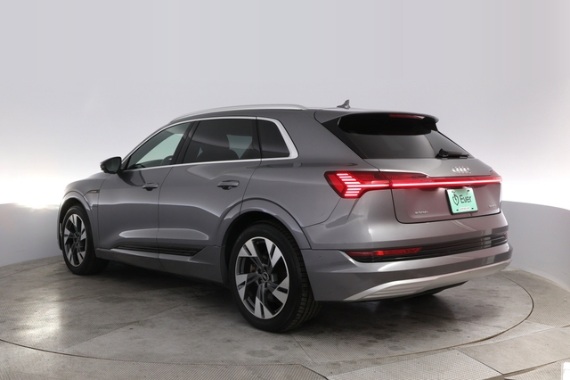 2021 Audi e-tron