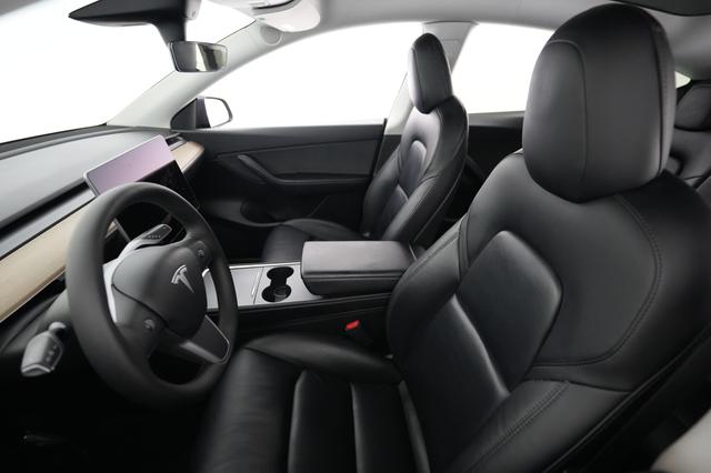 2022 Tesla Model Y — photo 3 of 21
