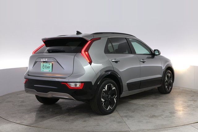 2023 Kia Niro EV — photo 2 of 20