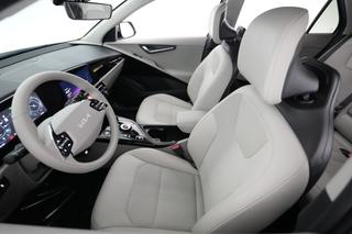 2023 Kia Niro EV — photo 3 of 20