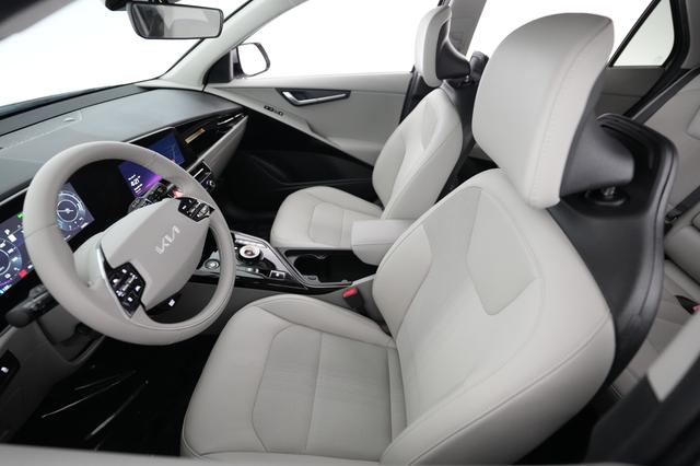 2023 Kia Niro EV — photo 3 of 20