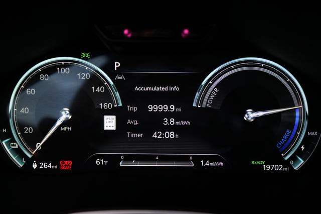 2023 Genesis Electrified G80 — photo 5 of 23