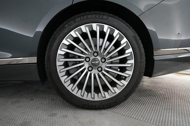 2023 Genesis Electrified G80 — photo 17 of 23